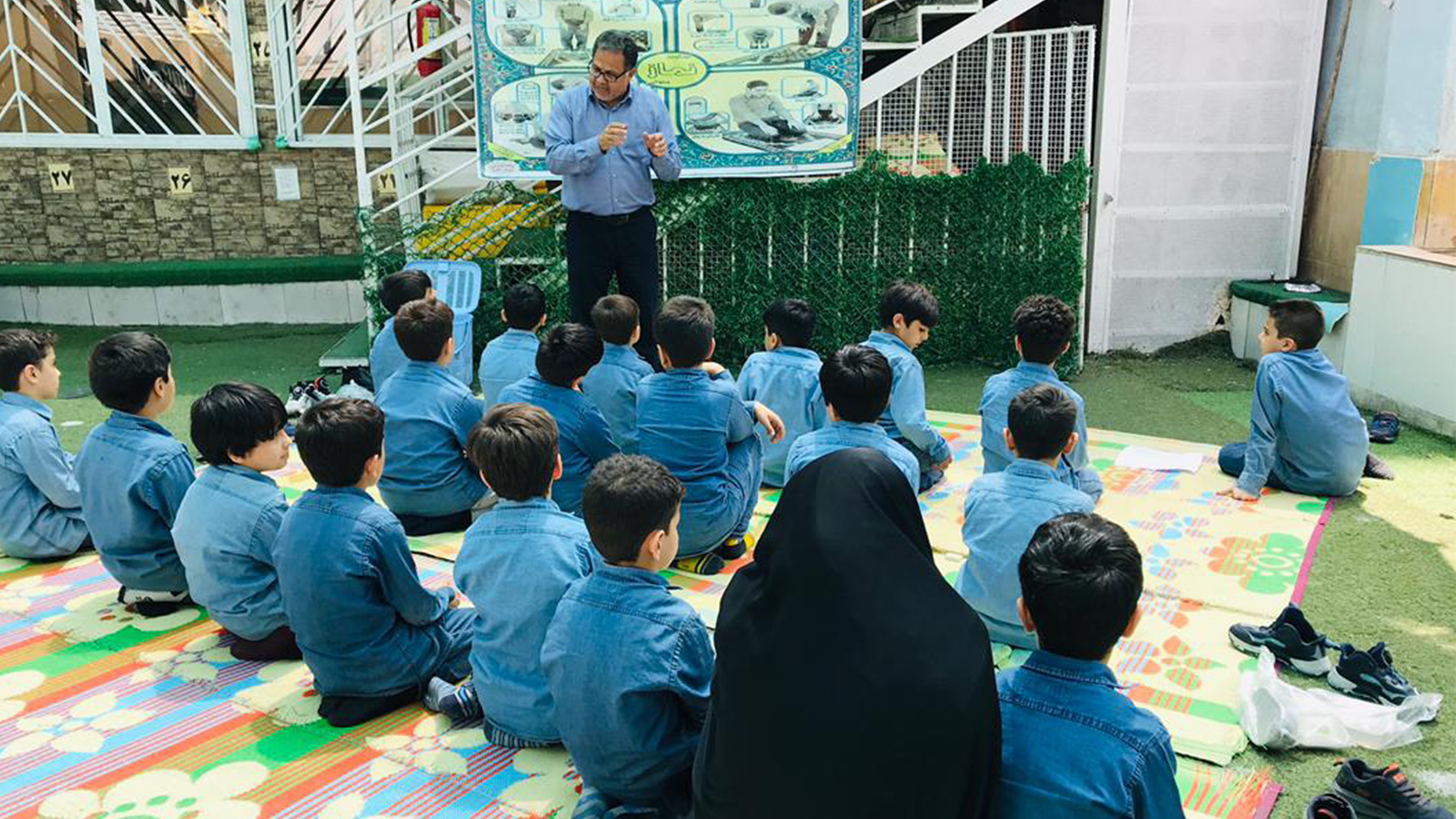 برگزاری دوره آموزش عملی نماز برای دانش آموزان پایه سوم دبستان جاوید