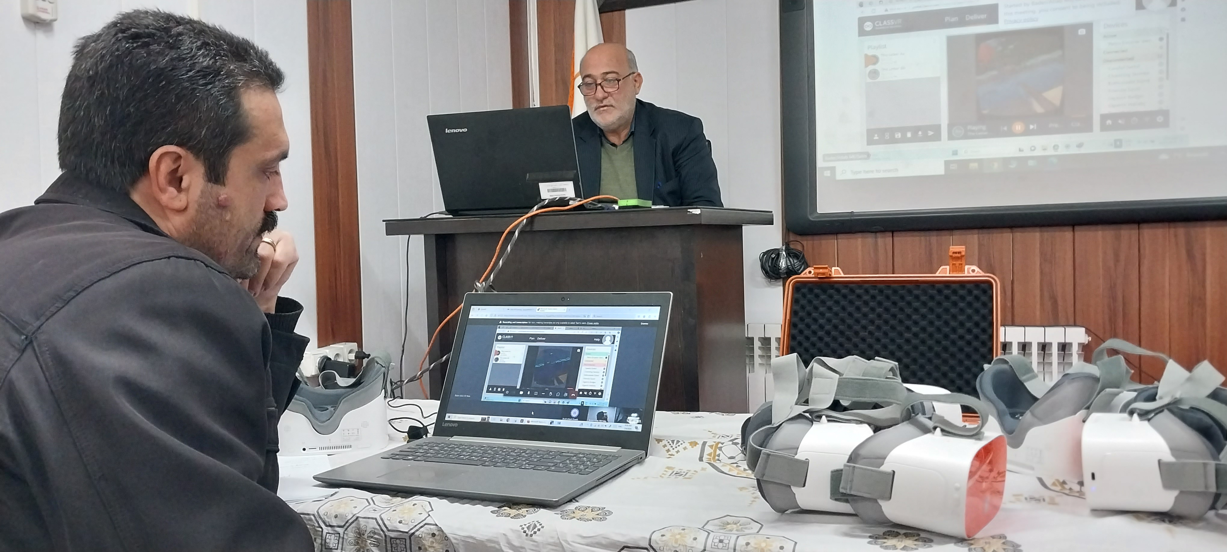 رو نمایی از عینک های آموزشی VR