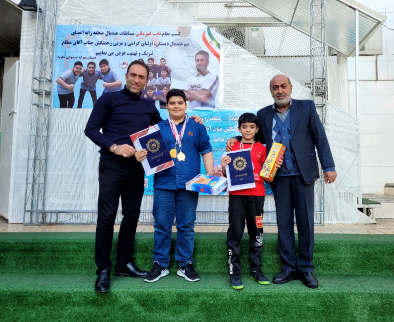 مدال آوران جاوید