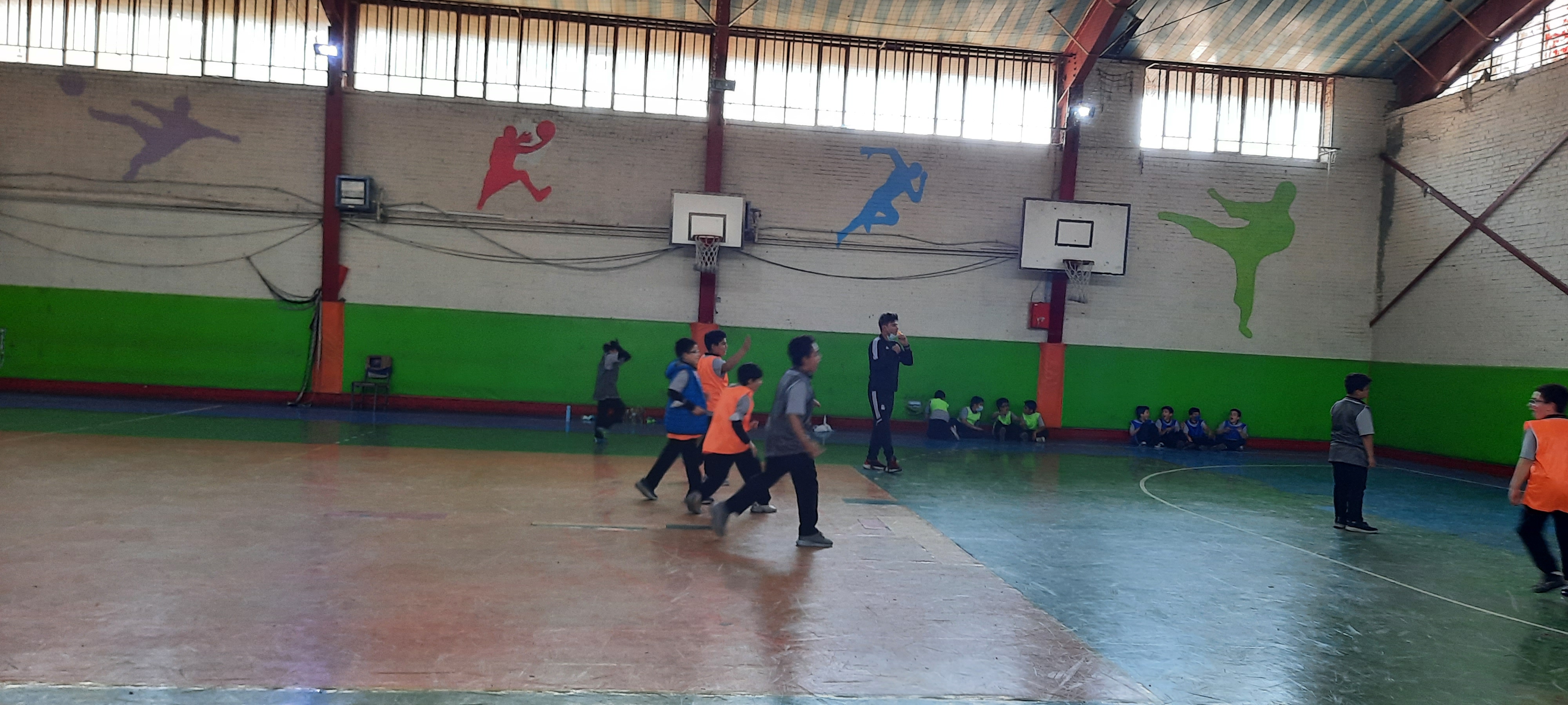 بازدید مدیریت از ورزشگاه