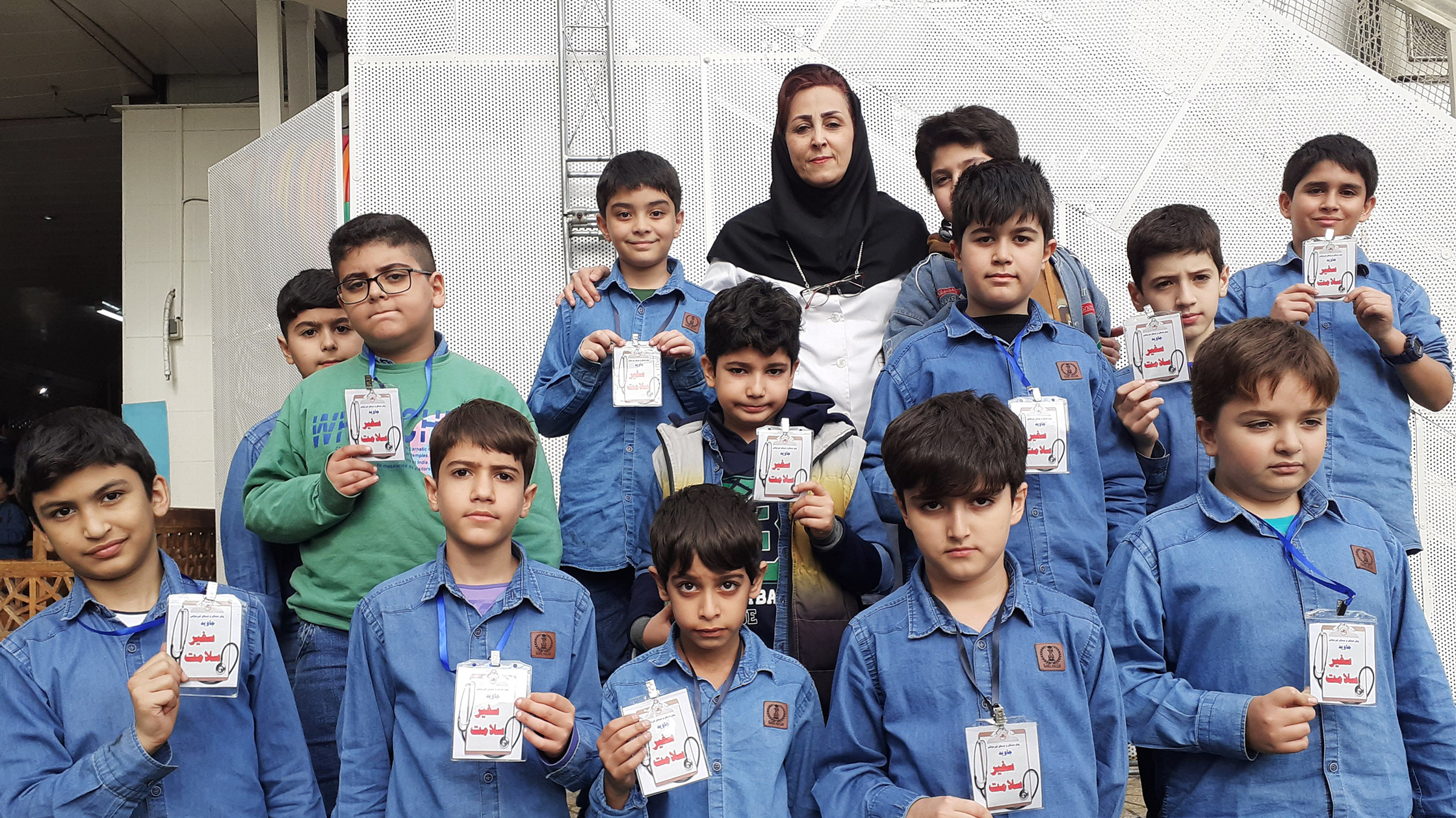 دانش‌آموزان منتخب مدرسه جاوید، سفیران سلامت شدند