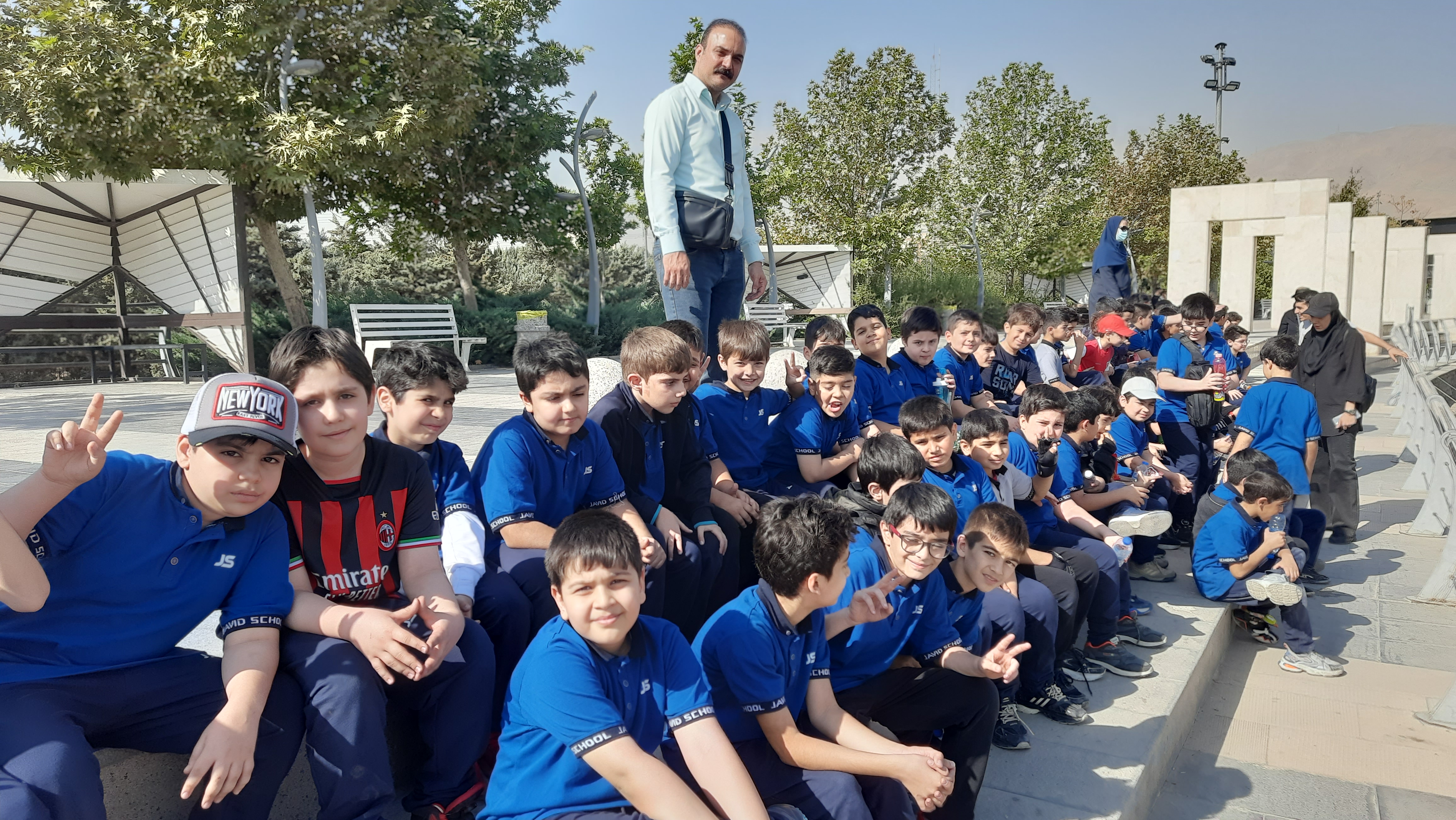 اردوی تفریحی دریاچه چیتگر